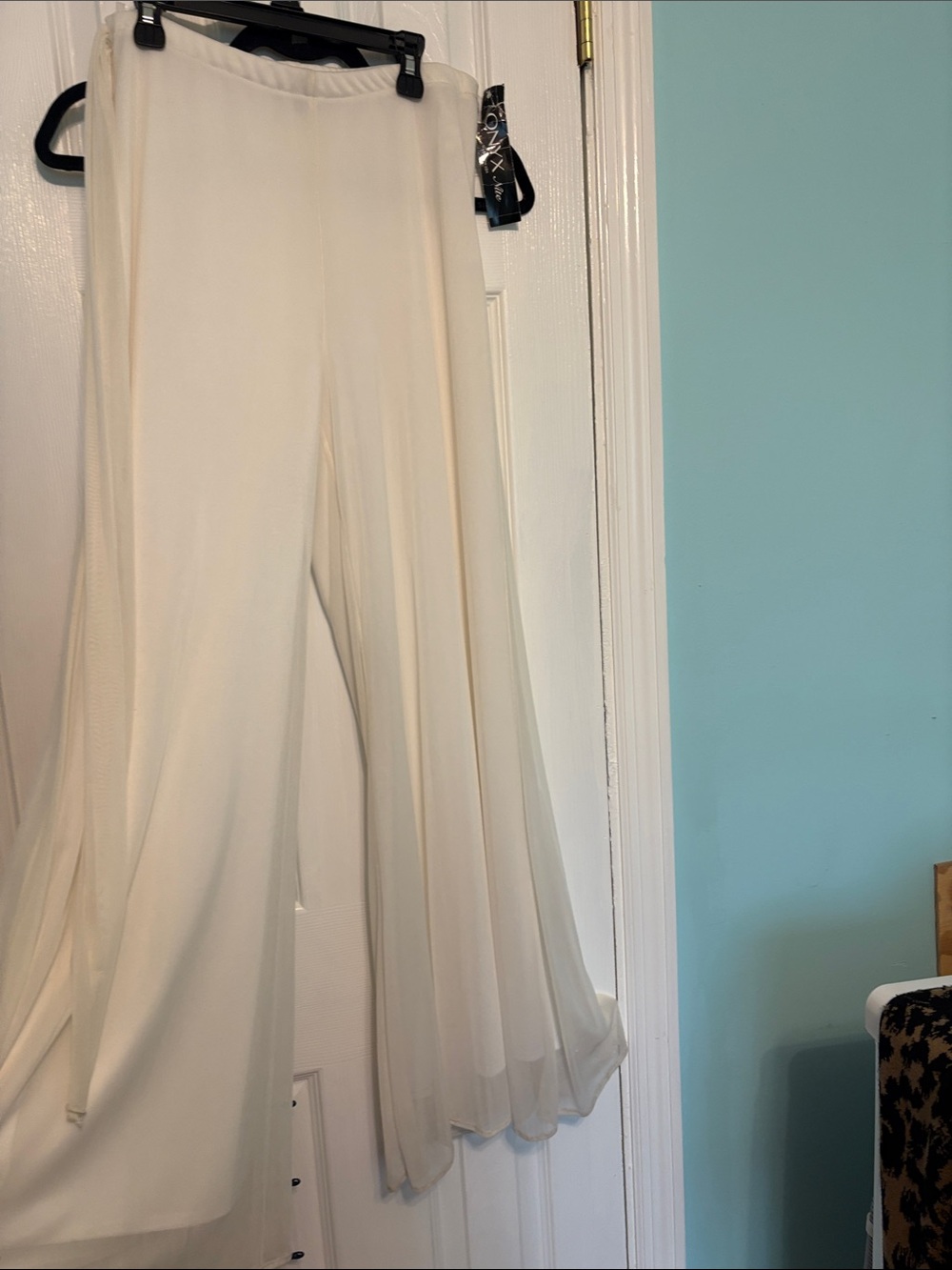 Onyx Nite Cream Wide-Leg Draped Palazzo Pants